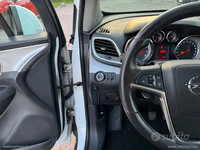 Opel Mokka X view 13