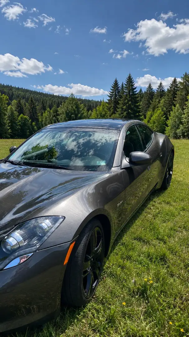 Fisker Karma Ecochic - 2