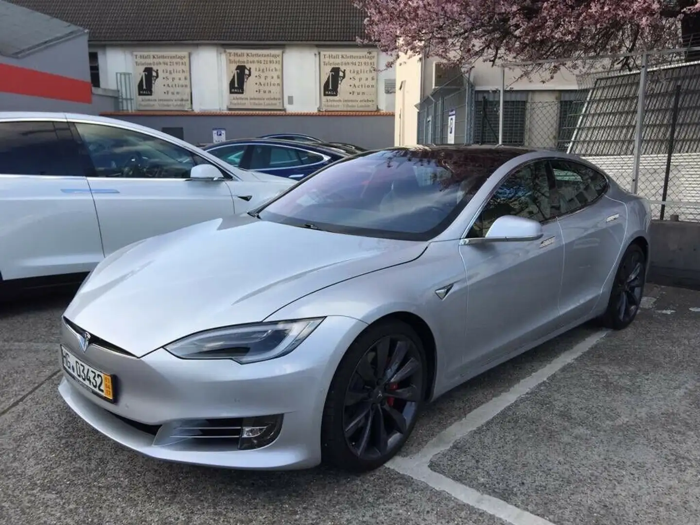 TESLA Model S
