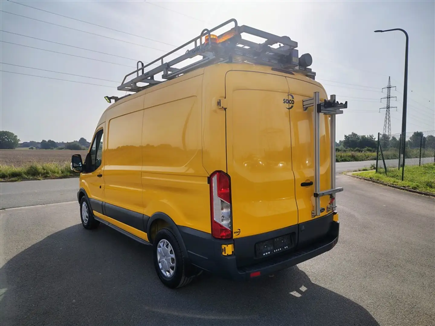 Ford Transit 2.0 TDCi L2H2 Trend NAVI / CLIM Geel - 2