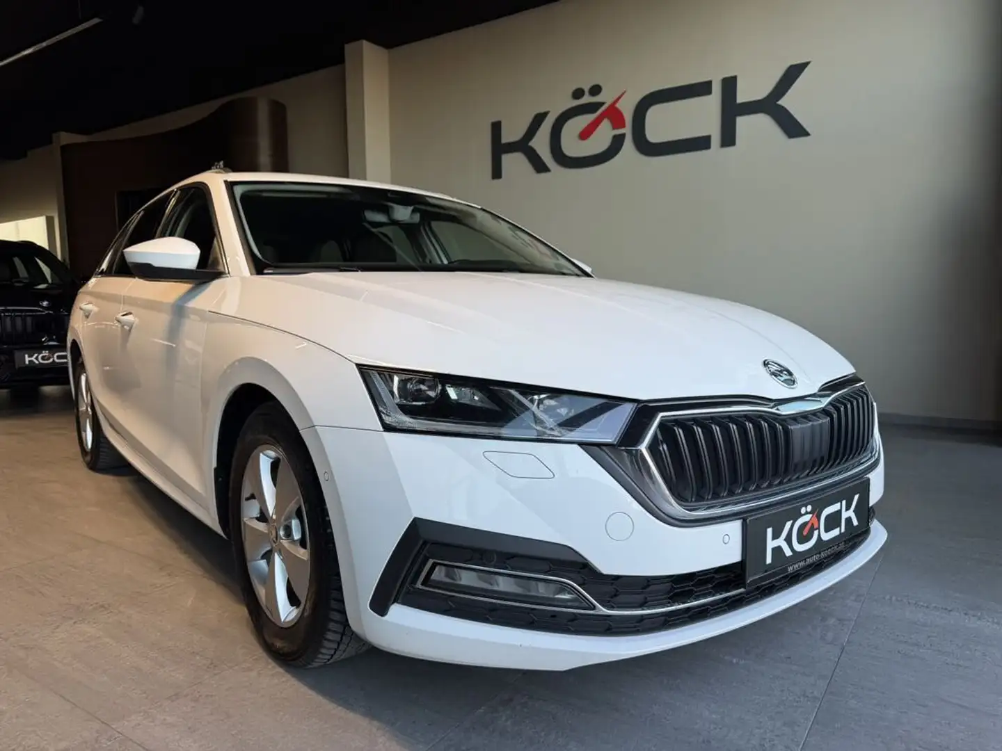 Skoda Octavia Style Weiß - 2