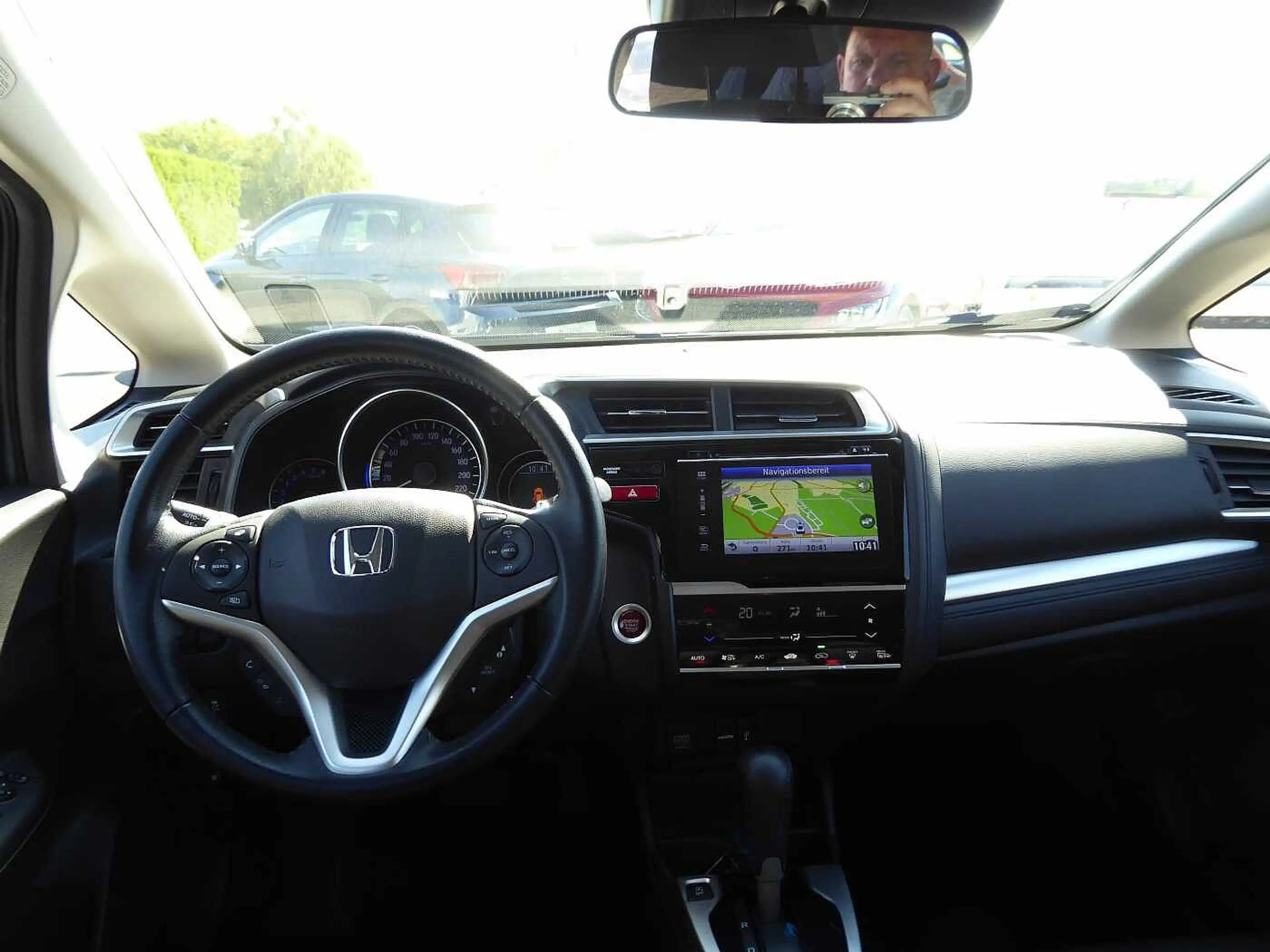 Honda Jazz 1.3 i-VTEC CVT Elegance / 1. Hand — photo 9