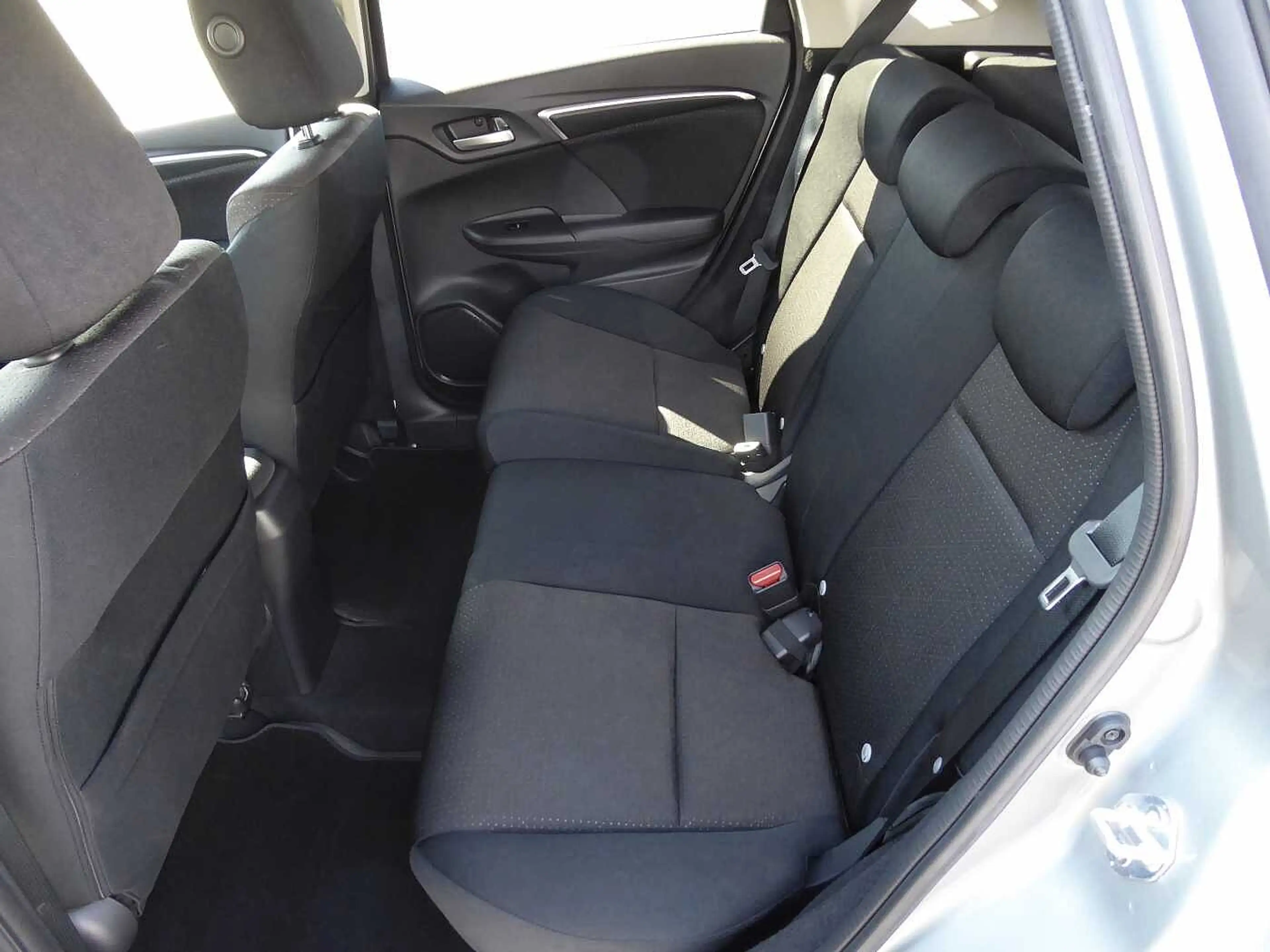 Honda Jazz 1.3 i-VTEC CVT Elegance / 1. Hand — photo 10