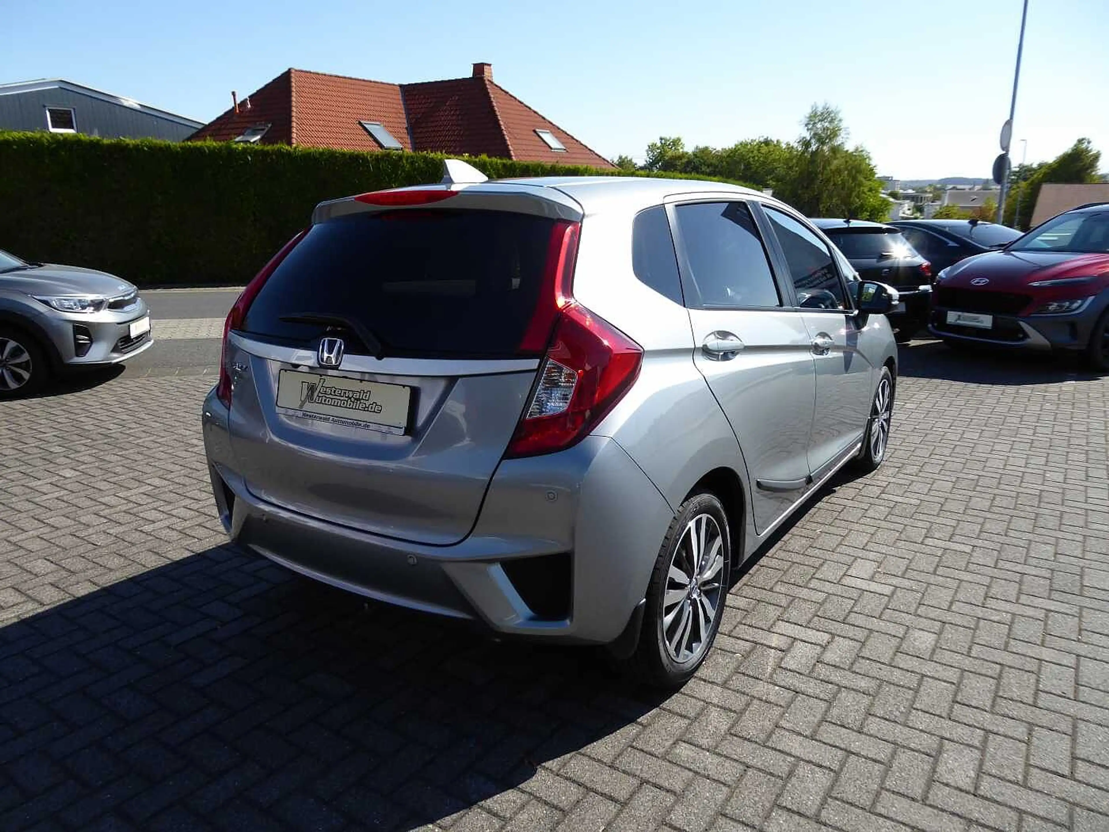 Honda Jazz 1.3 i-VTEC CVT Elegance / 1. Hand — photo 4