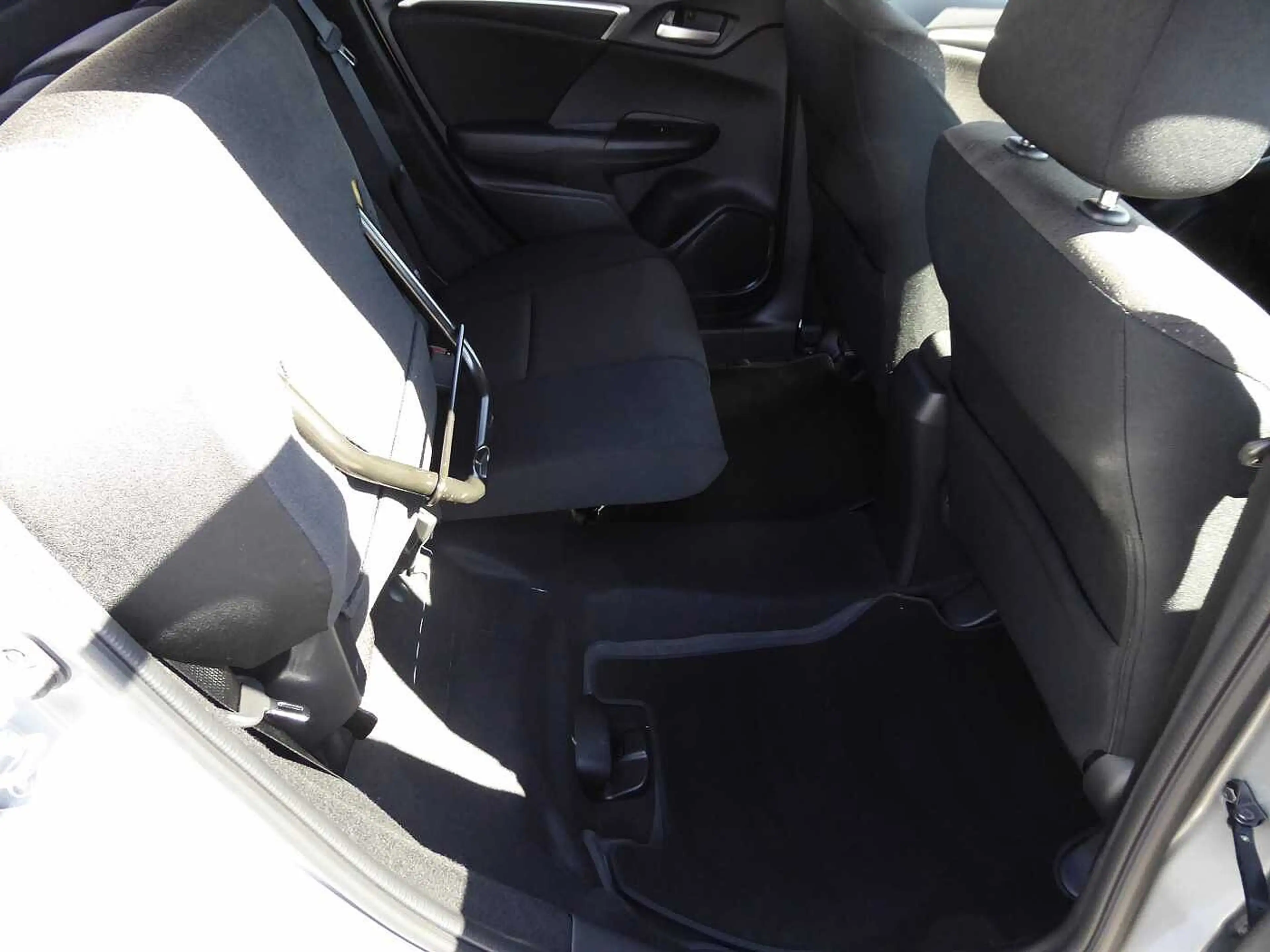 Honda Jazz 1.3 i-VTEC CVT Elegance / 1. Hand — photo 14