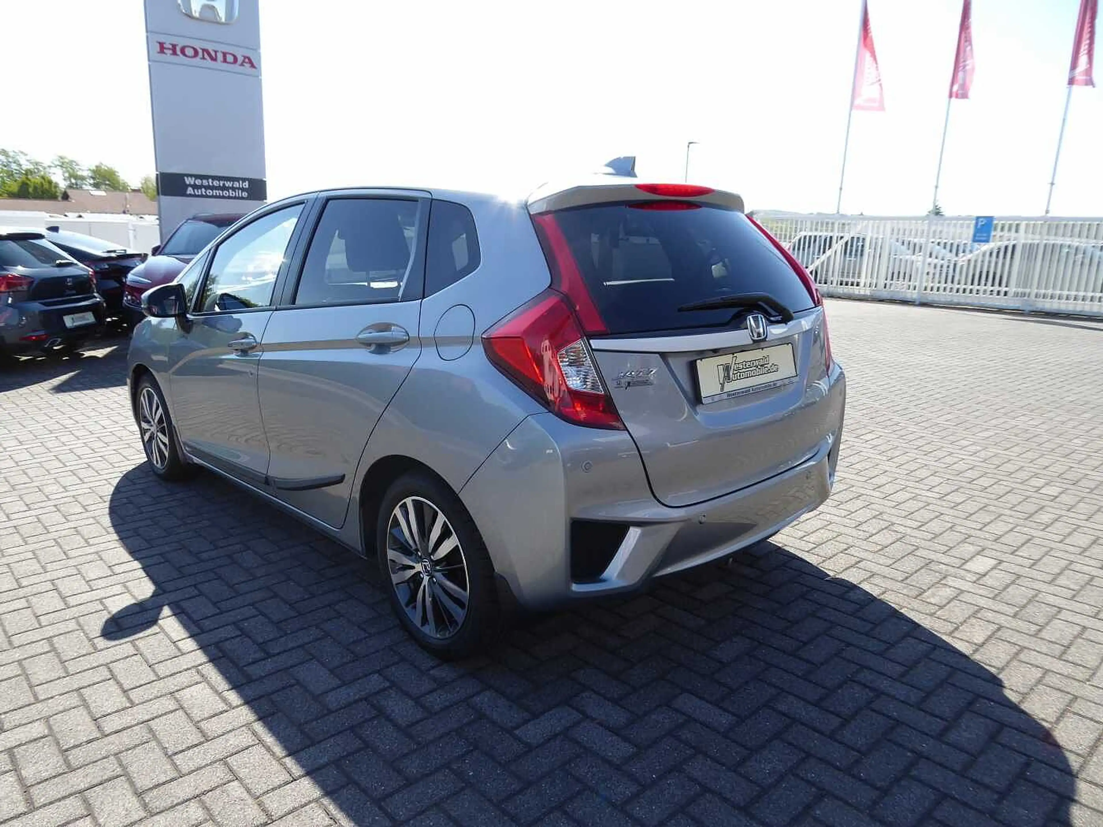 Honda Jazz 1.3 i-VTEC CVT Elegance / 1. Hand — photo 5