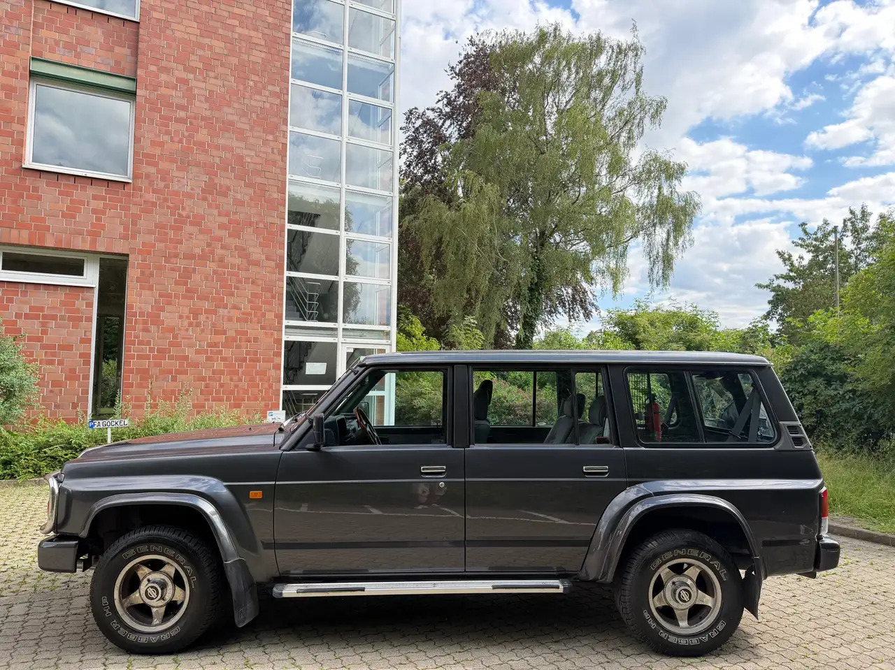 Nissan Patrol 2.8 Turbo D GR, foto 2