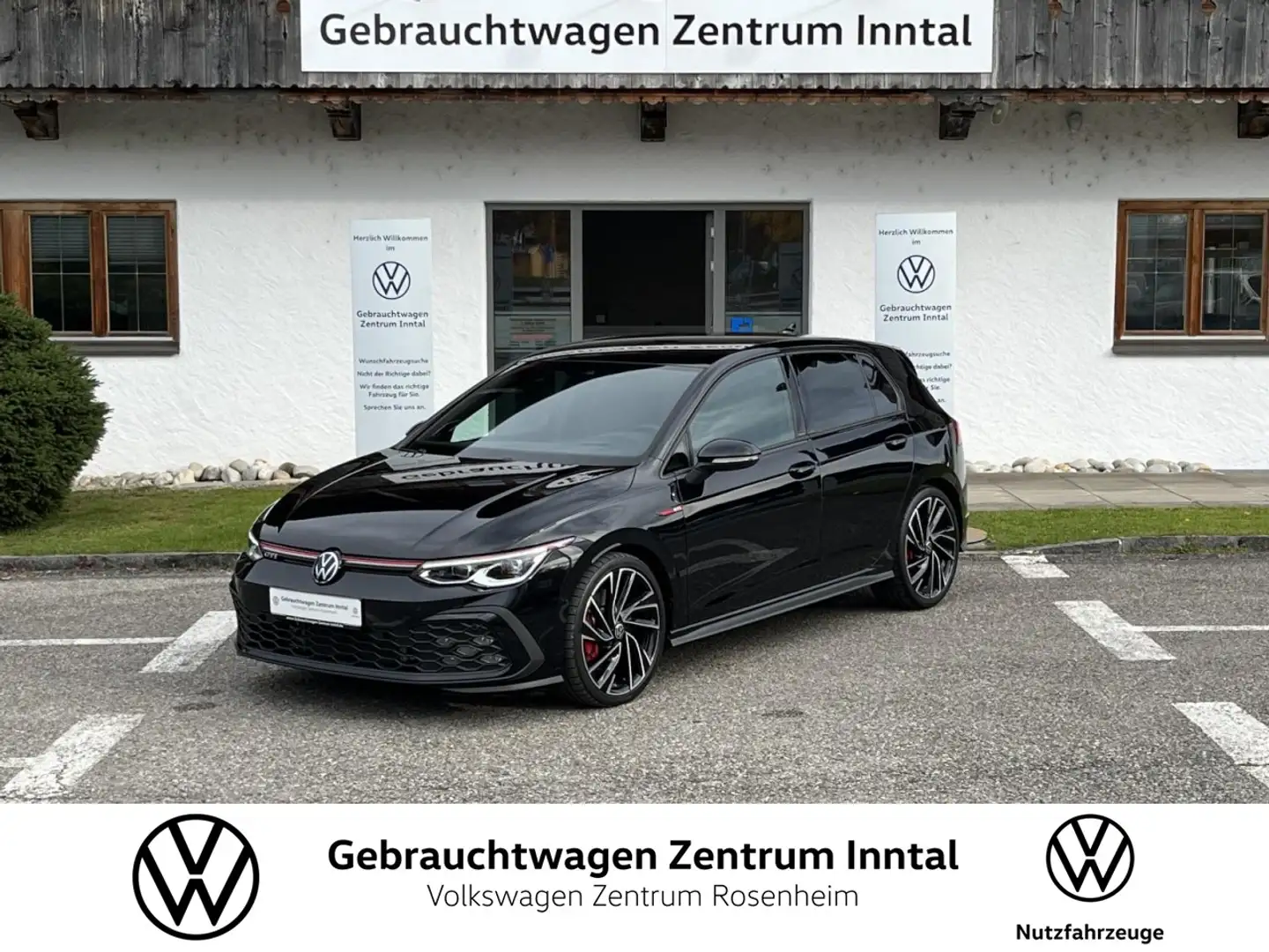 Volkswagen Golf VIII GTI 2,0 TSI DSG (AHK+LED+Navi) Klima Navi Schwarz - 1