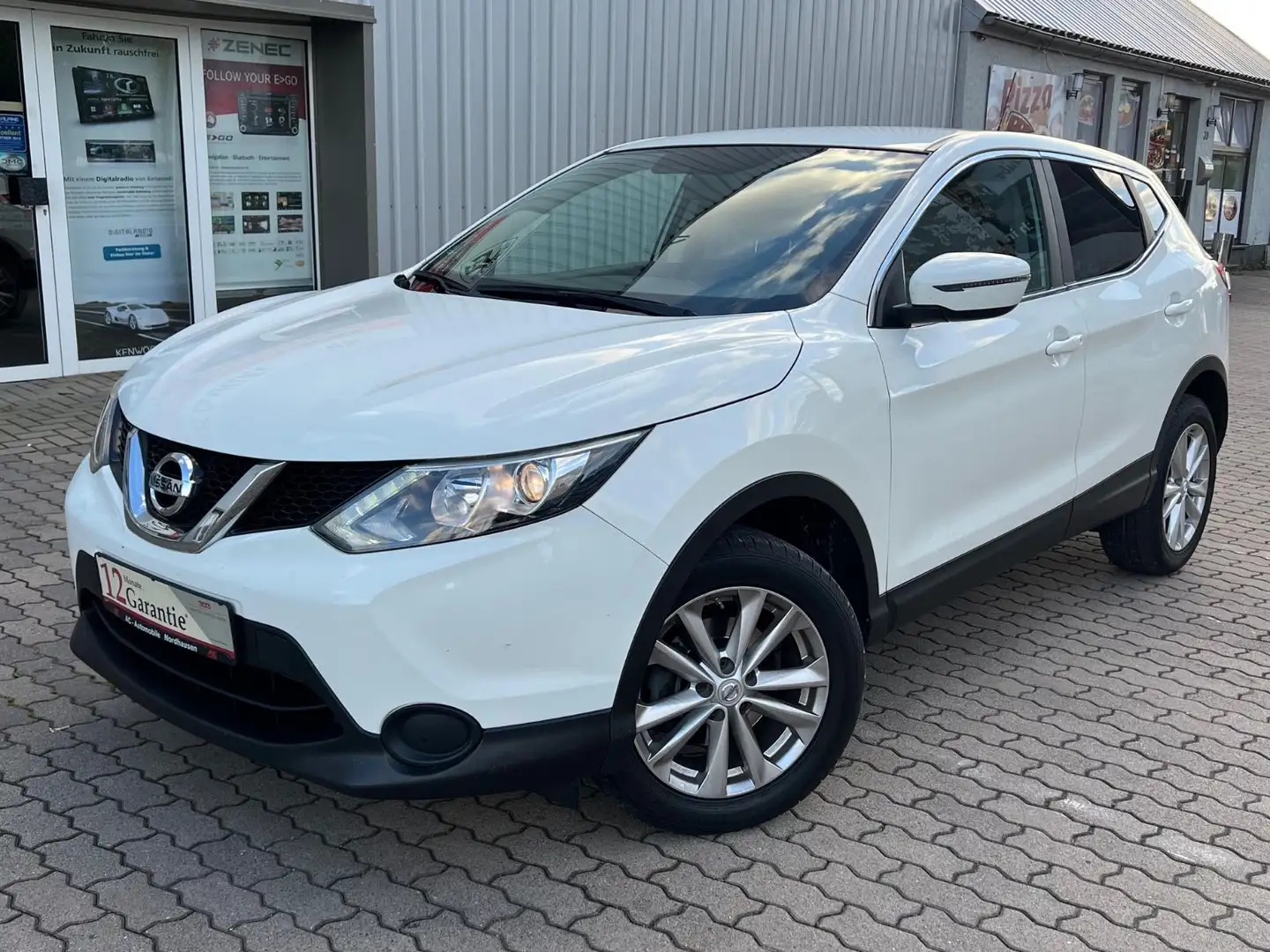 Nissan Qashqai Visia Blanc - 1