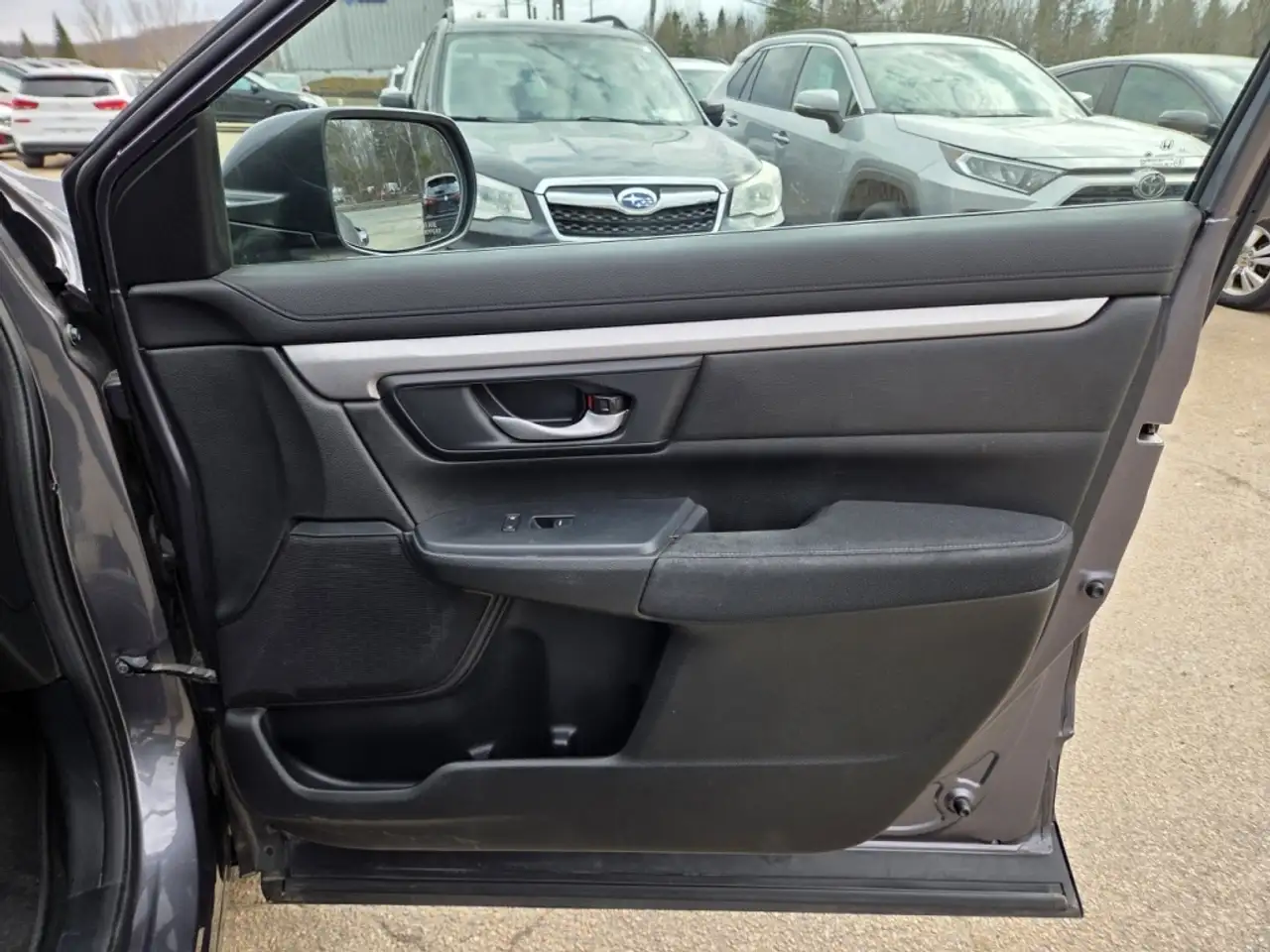 Honda CR-V снимка Honda CR-V