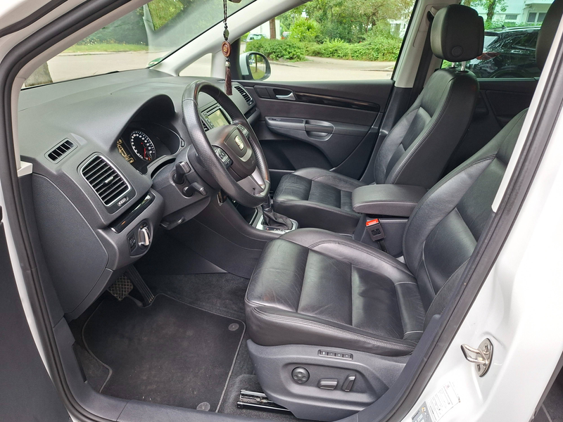 SEAT Alhambra Style *7-Sitzer*Leder*Xenon*Navi*Top* — photo 10