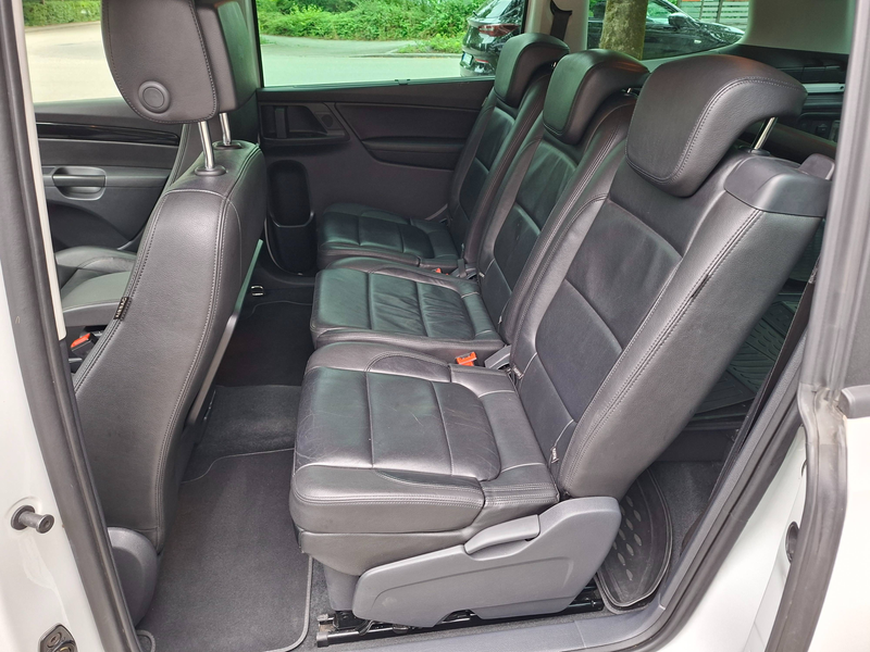 SEAT Alhambra Style *7-Sitzer*Leder*Xenon*Navi*Top* — photo 13