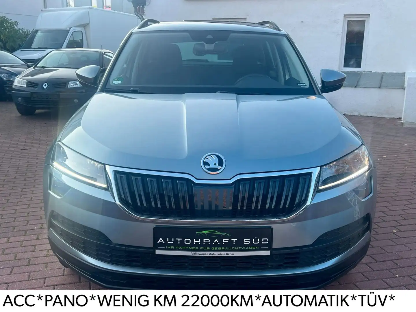 Skoda Karoq Ambition*PANO*ACC*LED*NAVI*WENIG KM 21000* Grau - 2