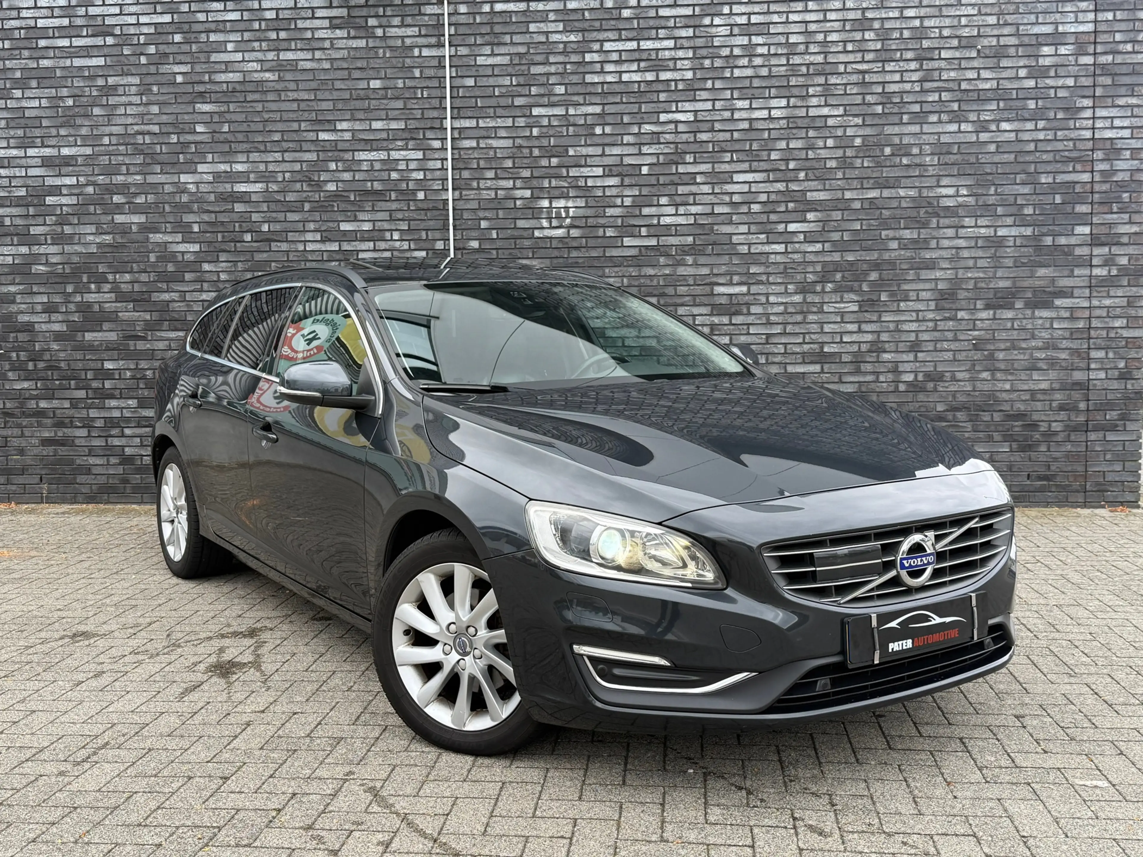 Volvo V60 2.0 D3 Ocean Race Aut|H&K|Pano|Camera|ACC|Elekt St — photo 5