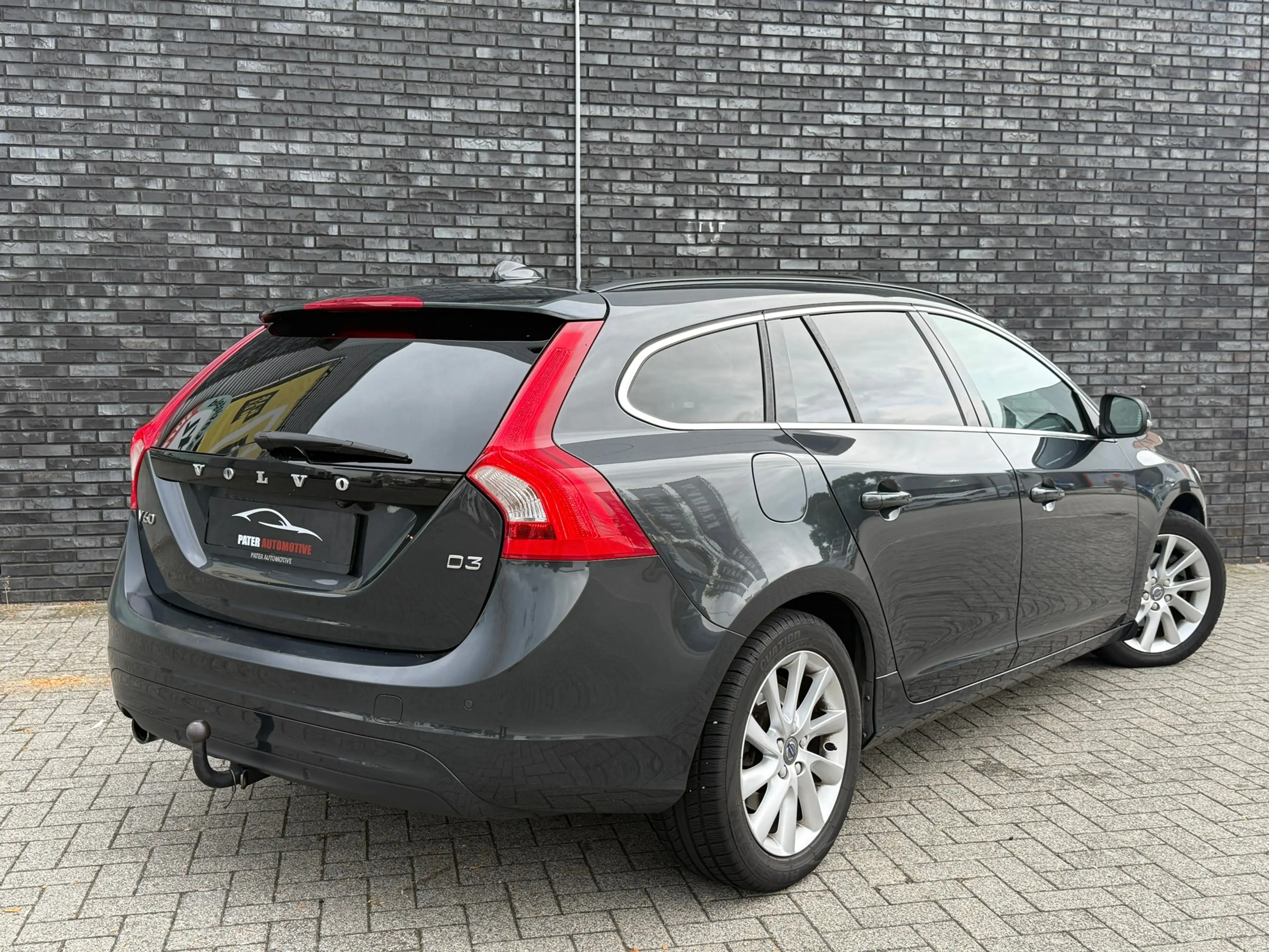Volvo V60 2.0 D3 Ocean Race Aut|H&K|Pano|Camera|ACC|Elekt St — photo 3