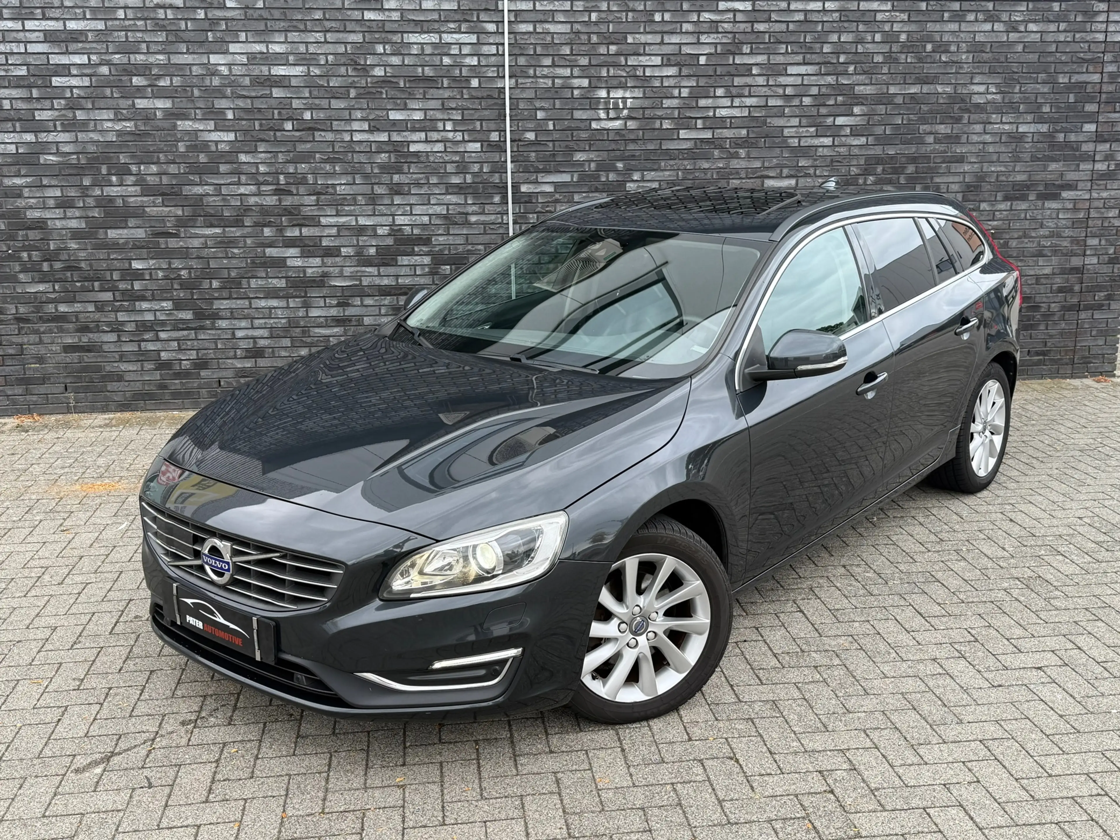 Volvo V60 2.0 D3 Ocean Race Aut|H&K|Pano|Camera|ACC|Elekt St — photo 9