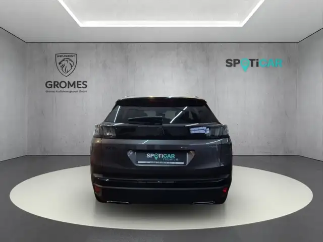 Peugeot 3008 view 4