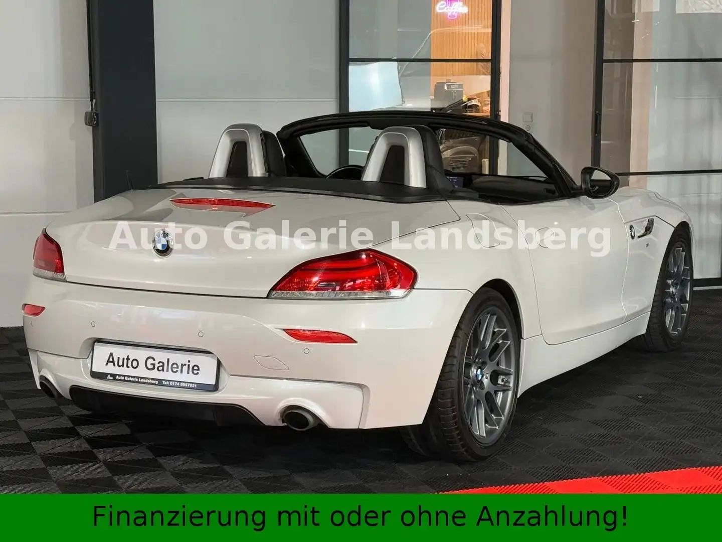 BMW Z4 35is sDrive*DKG*Navi*Xenon*Deutsches Fzg. Weiß - 2