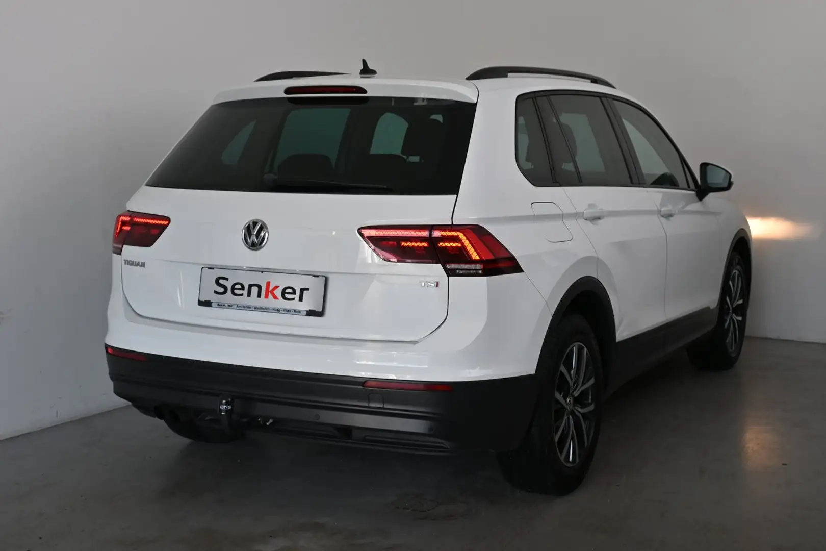 Volkswagen Tiguan TSI Weiß - 2