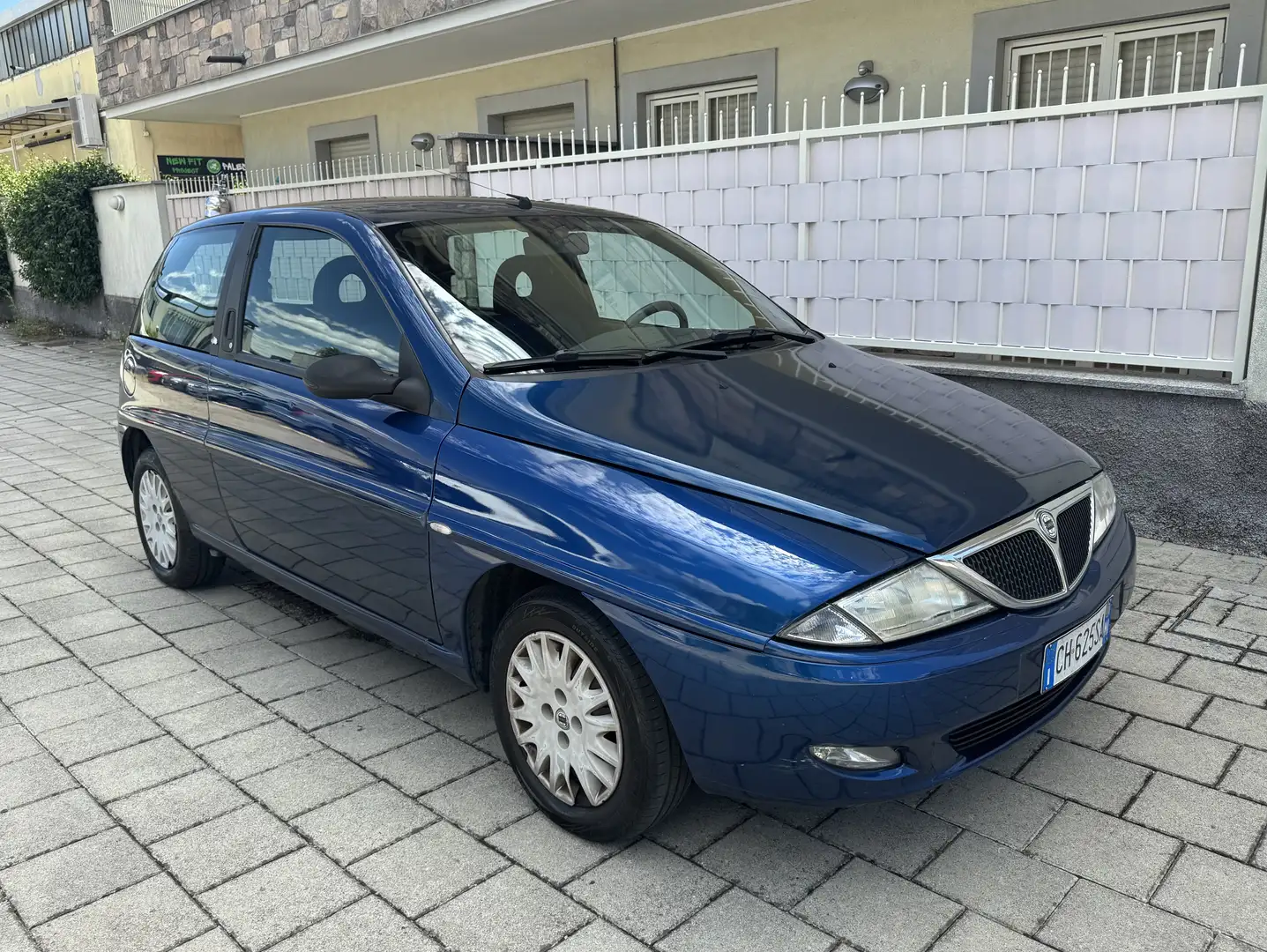 Lancia Y 1.2 8v LS (leggere bene ) - 1