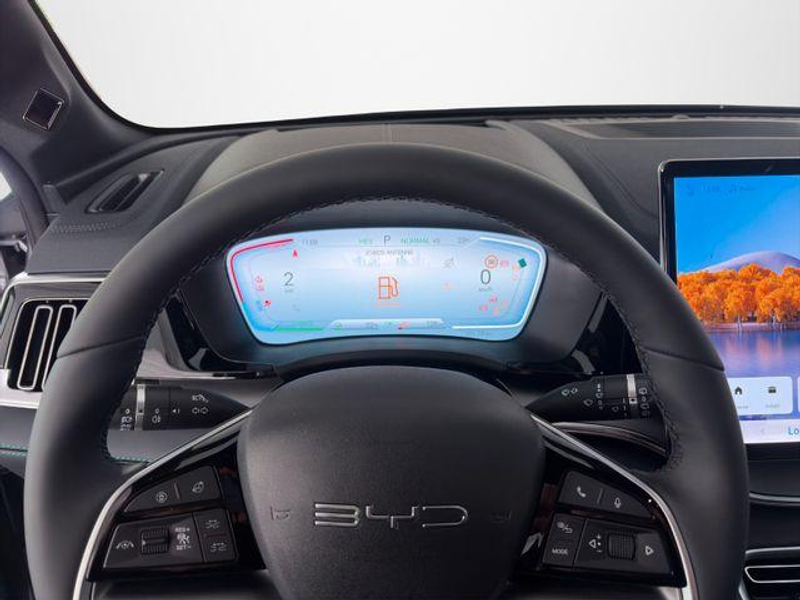 BYD Seal U DM-i Boost /360°/HUD/SHZ/PANO-DA/19Z/ 160 kW (2... — photo 7