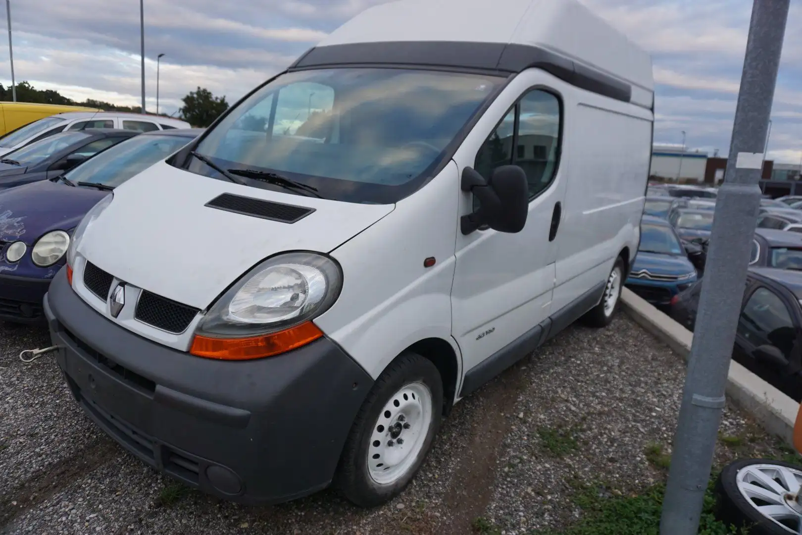 Renault Trafic L1H2 2,9t Weiß - 2
