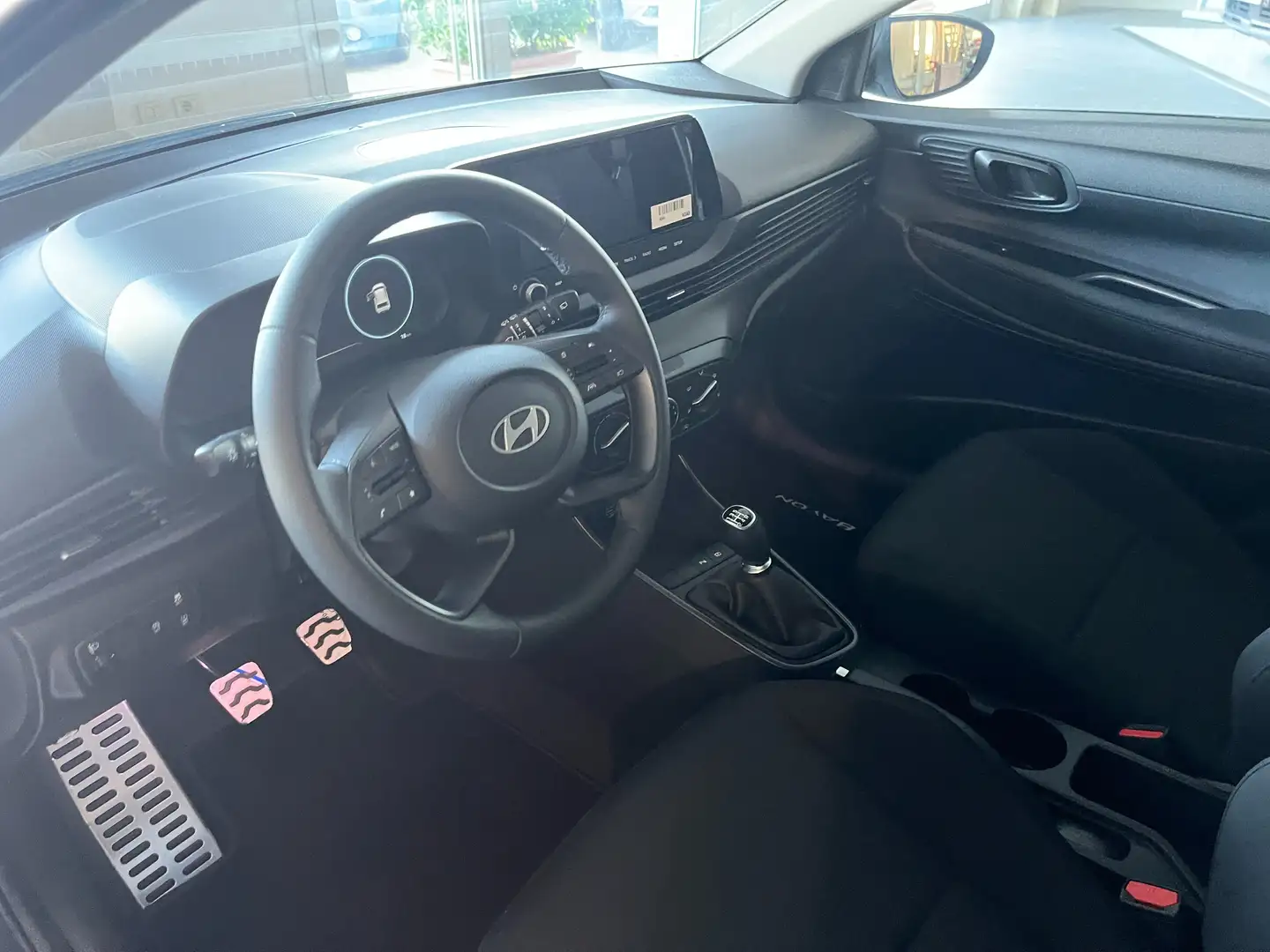 Hyundai BAYON Bayon 2024 1.2 mpi Xline mt Gris - 2