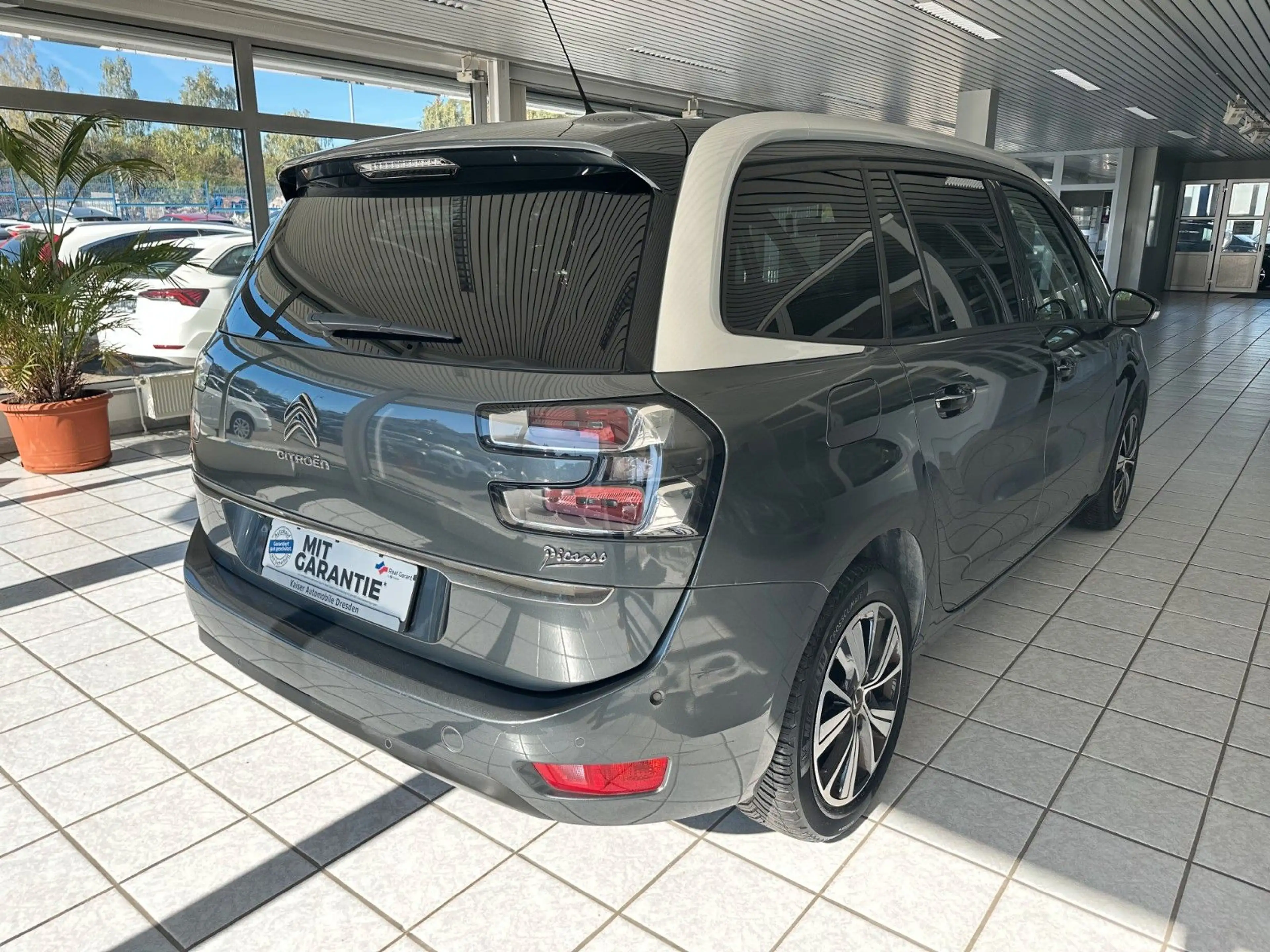 Citroen Grand C4 Picasso /Spacetourer Shine*7-Sitze*NAVI* — photo 5