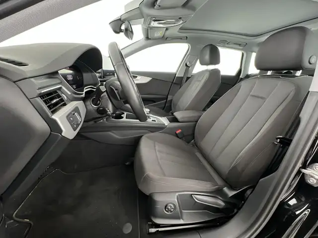 Audi A4 view 7