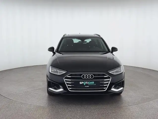 Audi A4 view 2
