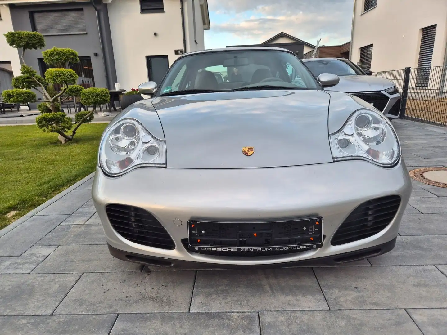 Porsche 911 Carrera 4 S Coupe Schalter/1.Hand Silver - 2