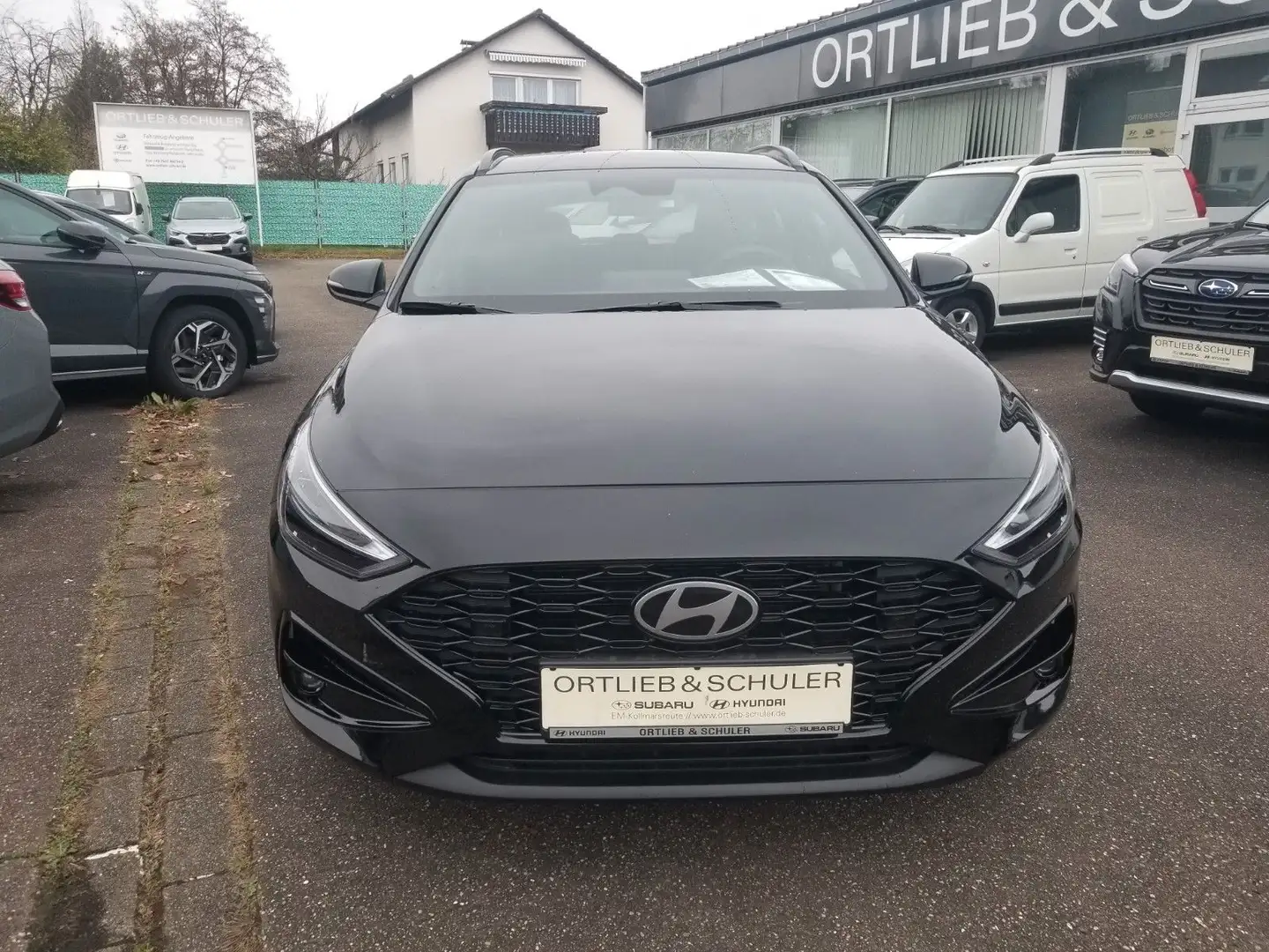 Hyundai i30 FL Kombi 1.0 T-GDi DCT Advantage Plus Schwarz - 2