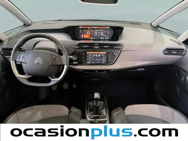 Citroen C4 view 6