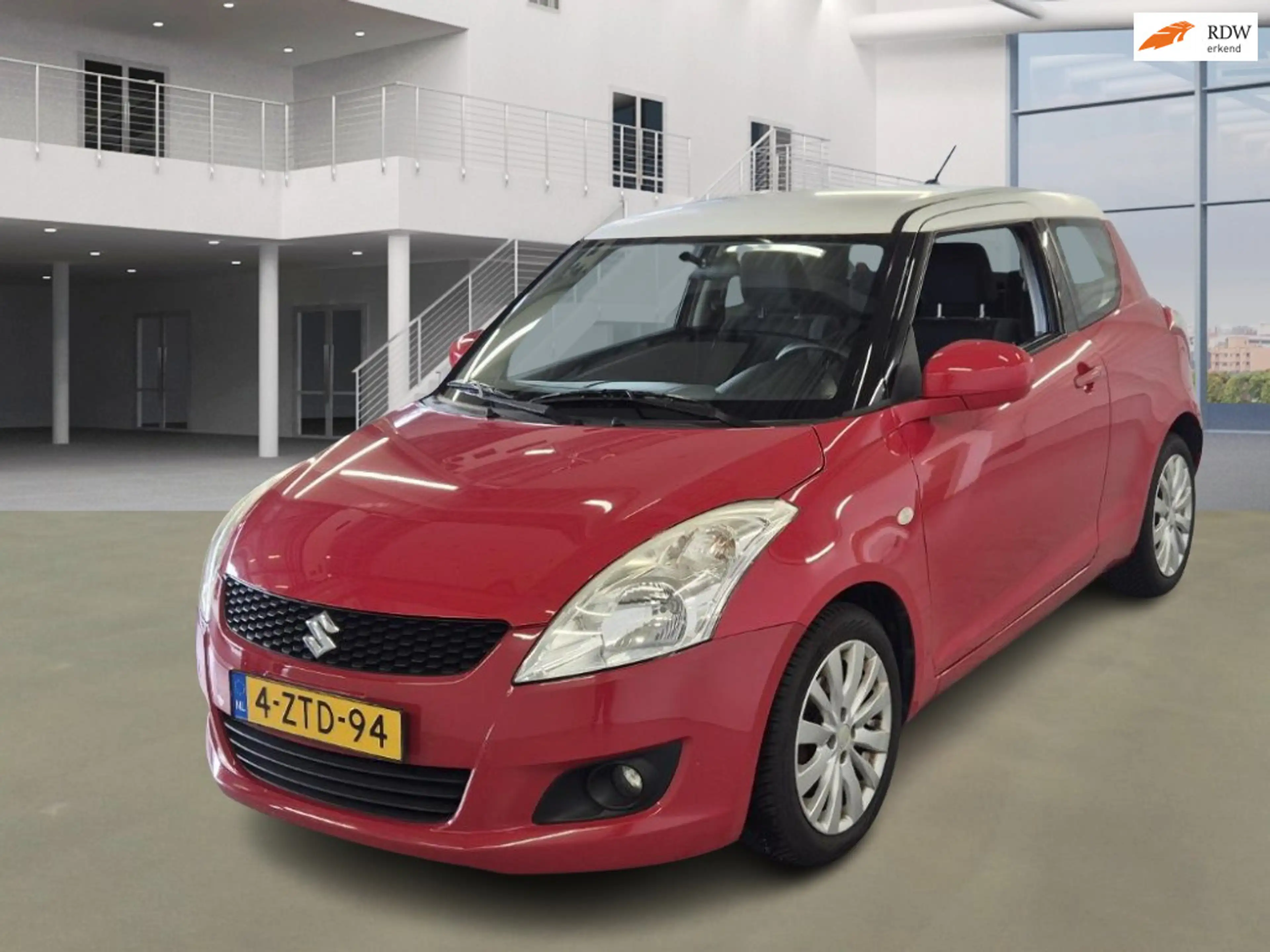 Suzuki Swift 1.2|AUTOMAAT|CRUISE|AIRCO|2XSLEUTELS|BOEKJES