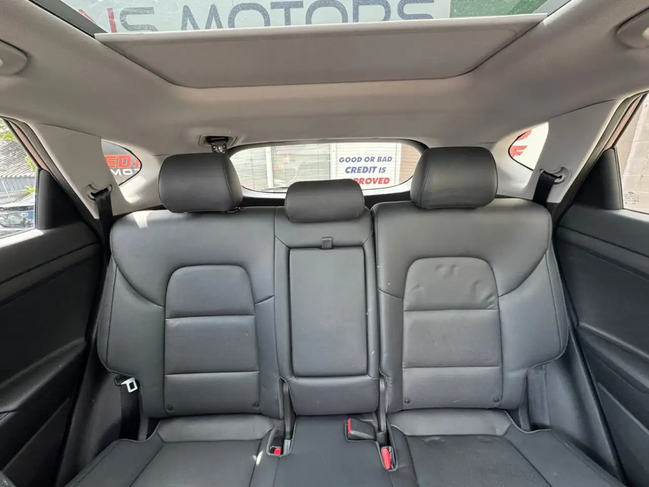 Hyundai TUCSON снимка Hyundai TUCSON