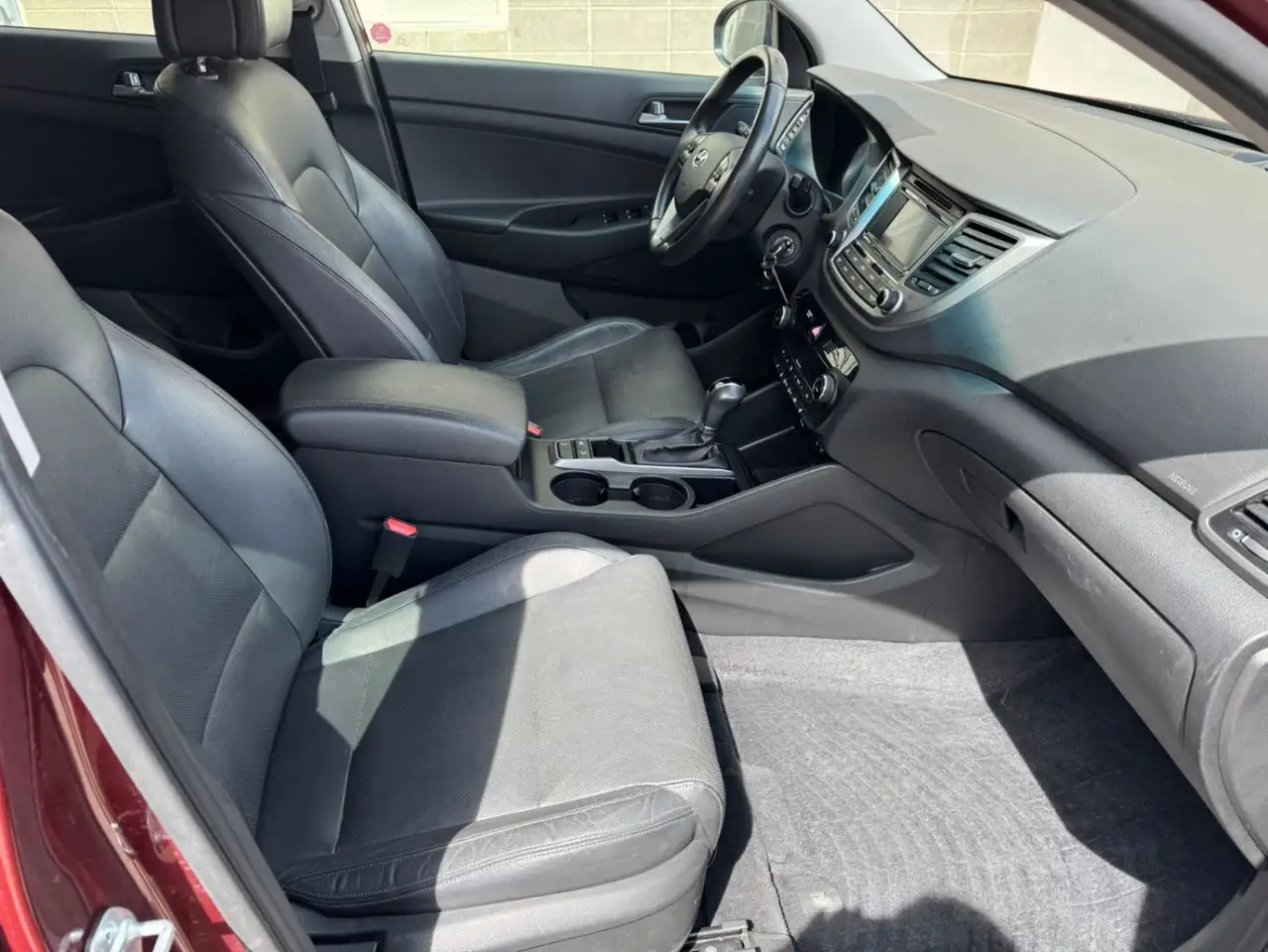 Hyundai TUCSON снимка Hyundai TUCSON