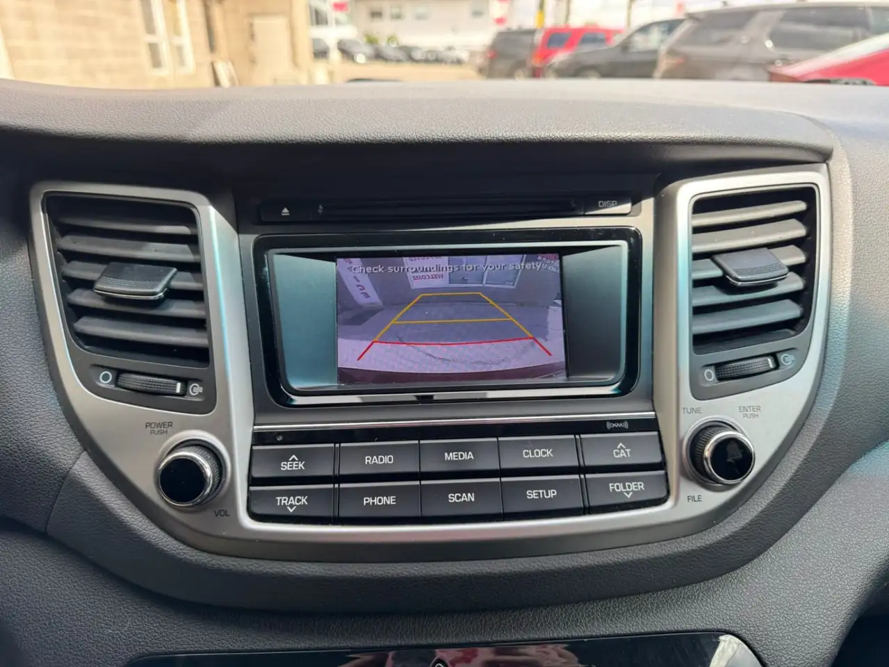 Hyundai TUCSON снимка Hyundai TUCSON