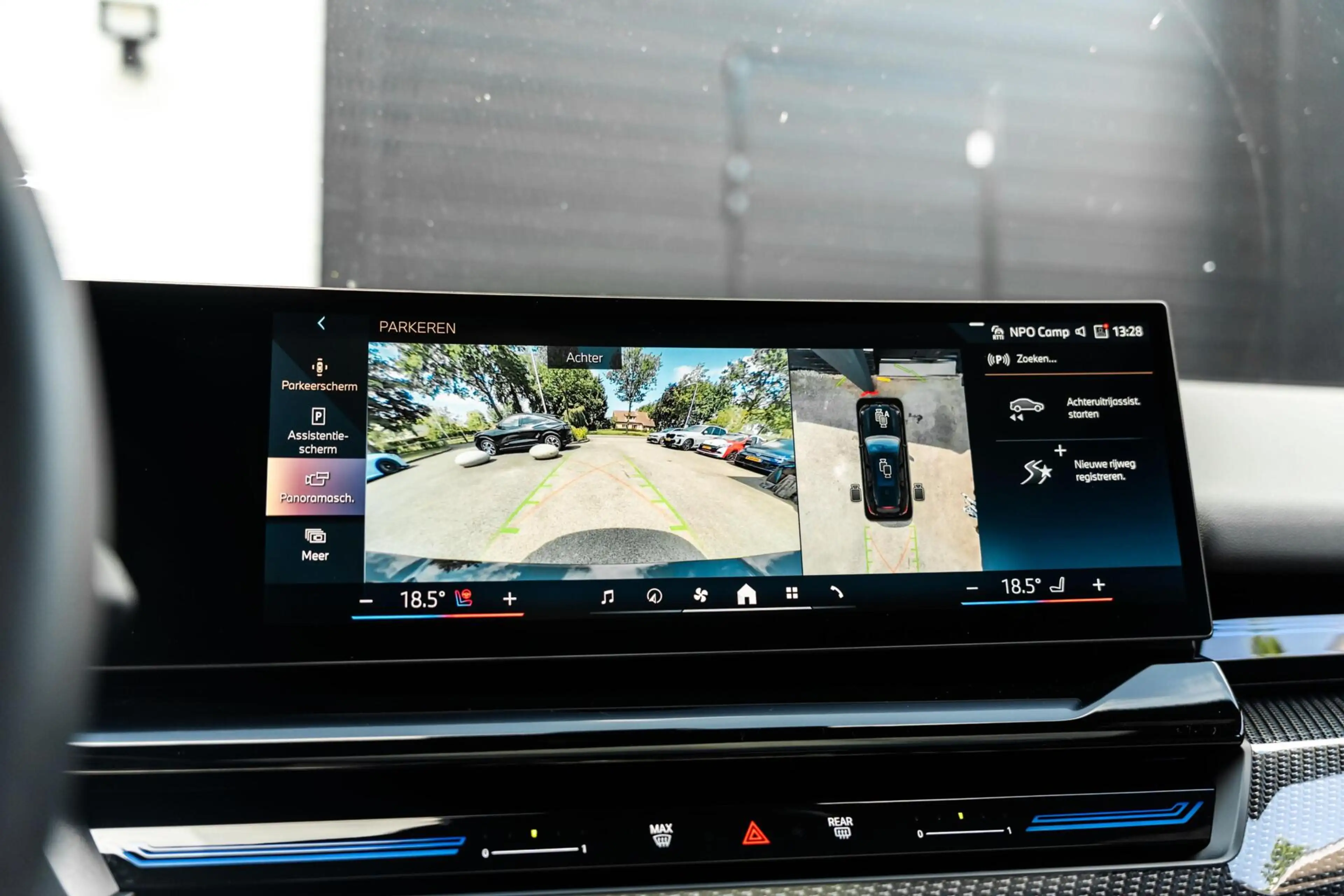BMW 530 5-serie Touring 530e M Sport PRO 360 H&K HUD Trekh — photo 27