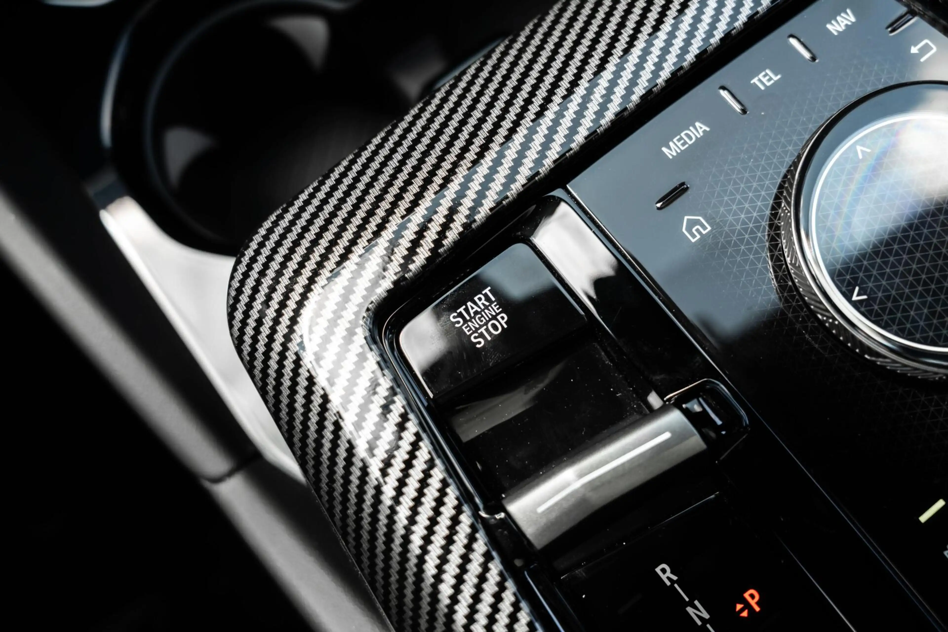 BMW 530 5-serie Touring 530e M Sport PRO 360 H&K HUD Trekh — photo 42