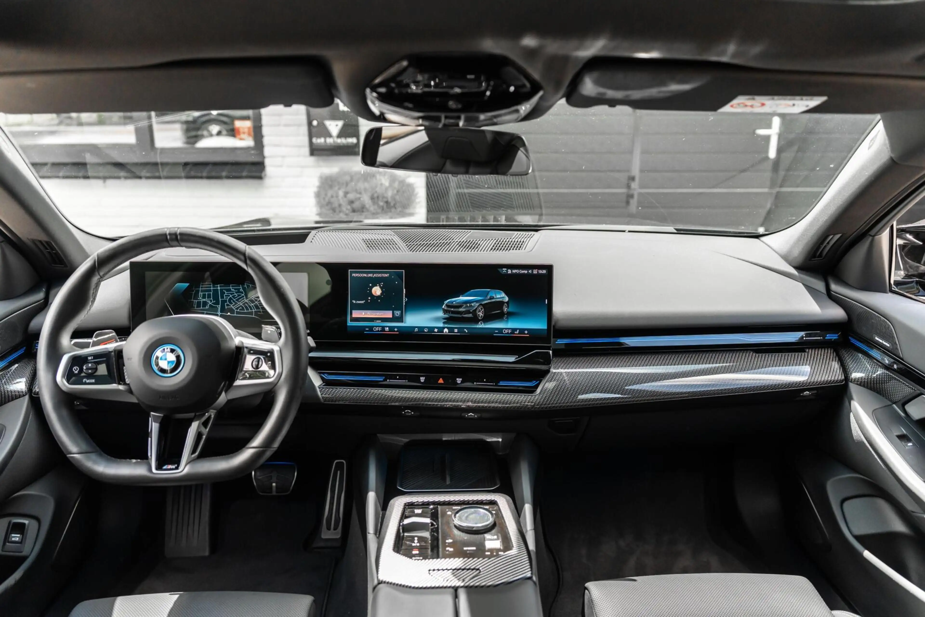 BMW 530 5-serie Touring 530e M Sport PRO 360 H&K HUD Trekh — photo 14