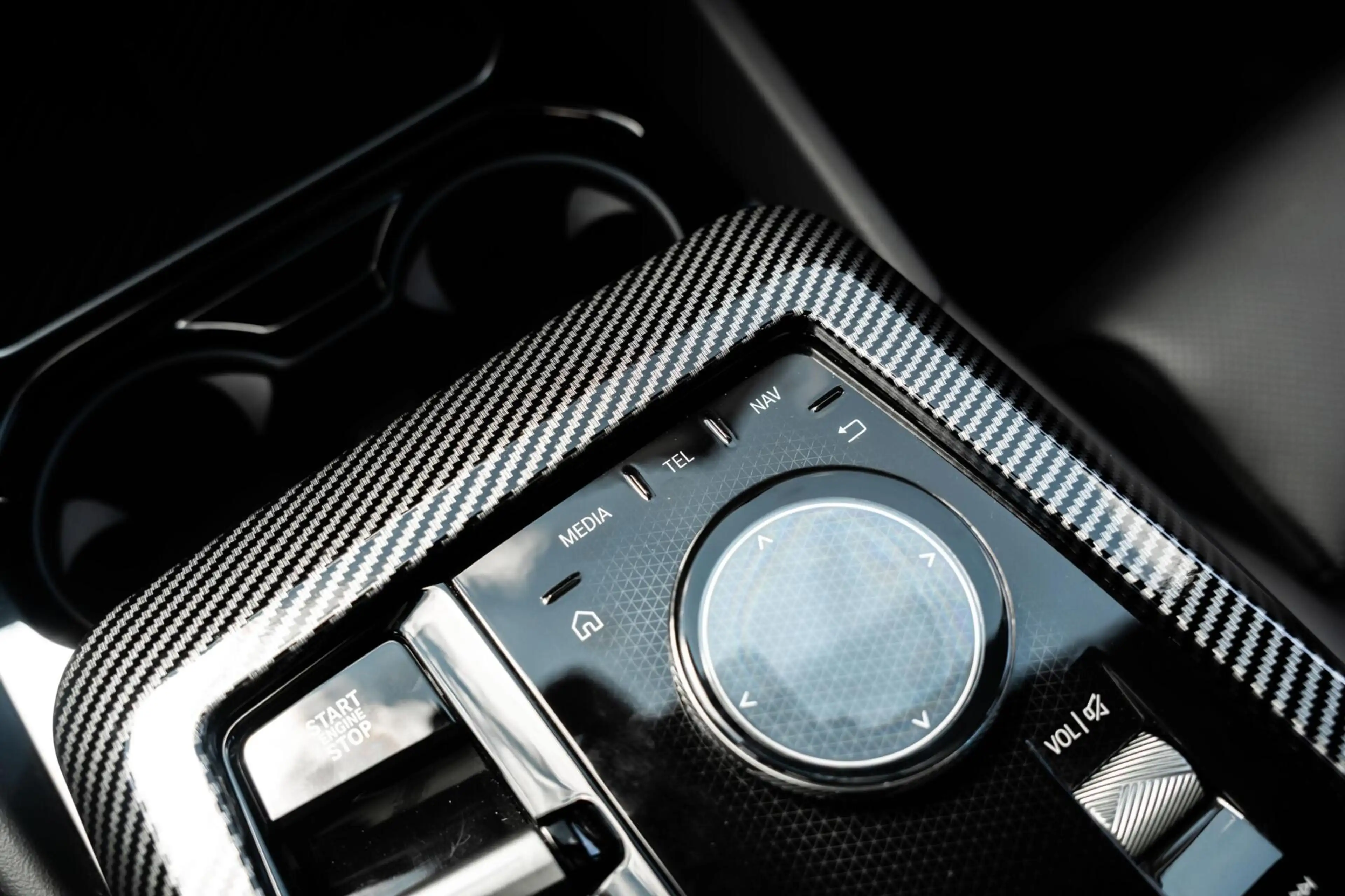 BMW 530 5-serie Touring 530e M Sport PRO 360 H&K HUD Trekh — photo 44