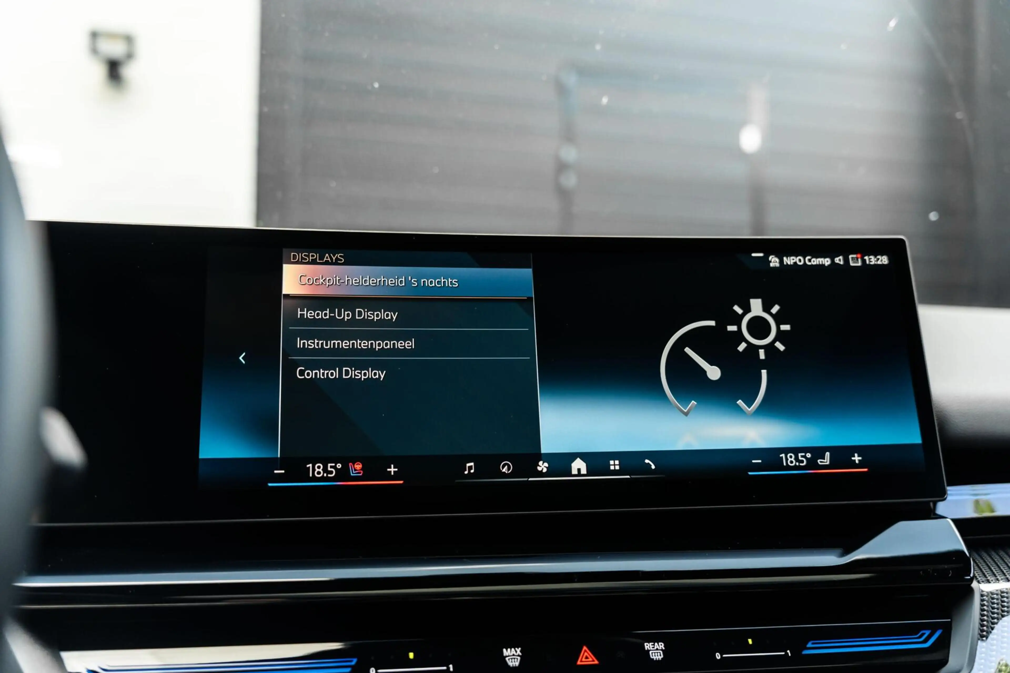 BMW 530 5-serie Touring 530e M Sport PRO 360 H&K HUD Trekh — photo 34