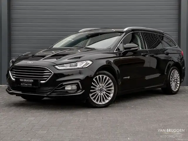 Ford Mondeo Wagon 2.0 IVCT HEV Titanium Pano Trekhaak Camera A