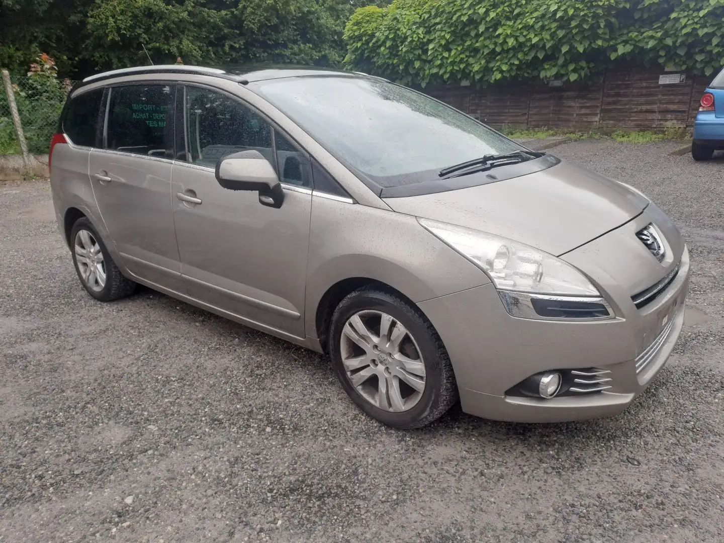 Peugeot 5008 Gris - 2