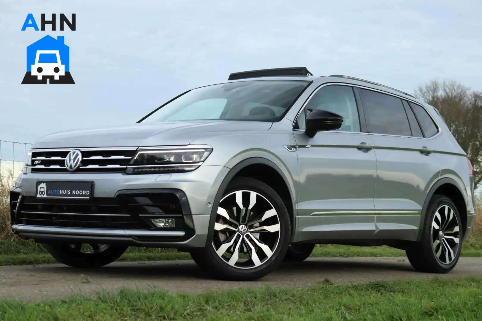 Volkswagen Tiguan Allspace 1.5 TSI / 150 PK / 7 Persoons / 2x R-line / ACC / Zilver - 1
