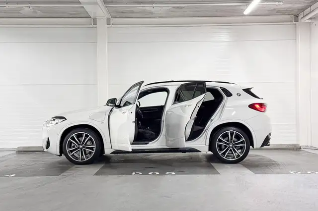 BMW X2 view 3