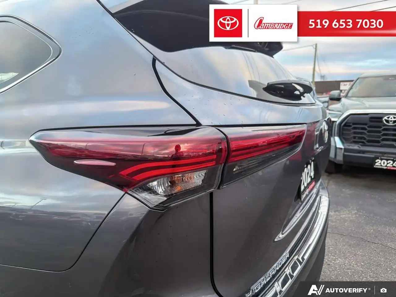 Toyota Highlander снимка Toyota Highlander