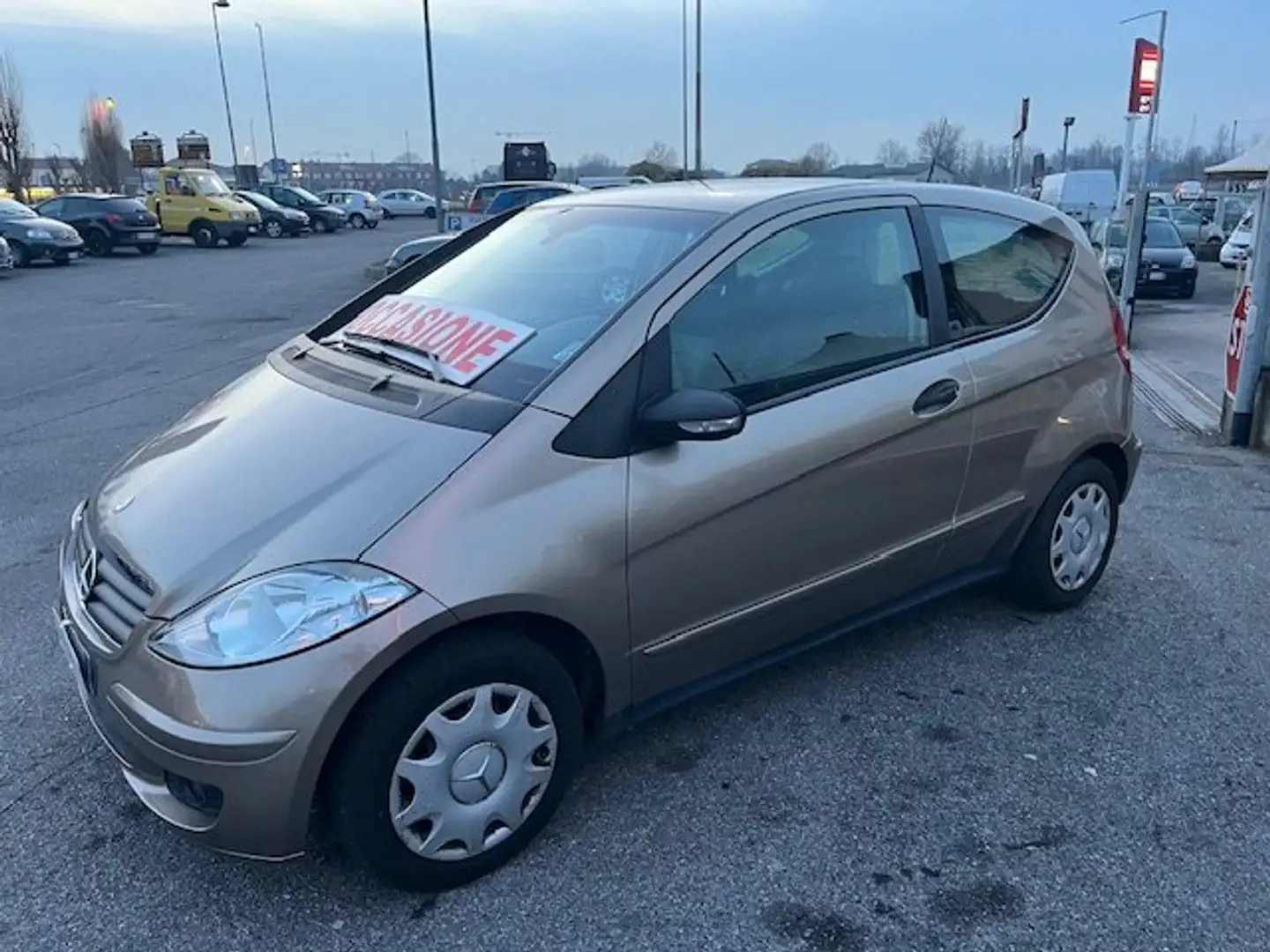 Mercedes-Benz A 150 A 150 Classic coupe Beige - 2