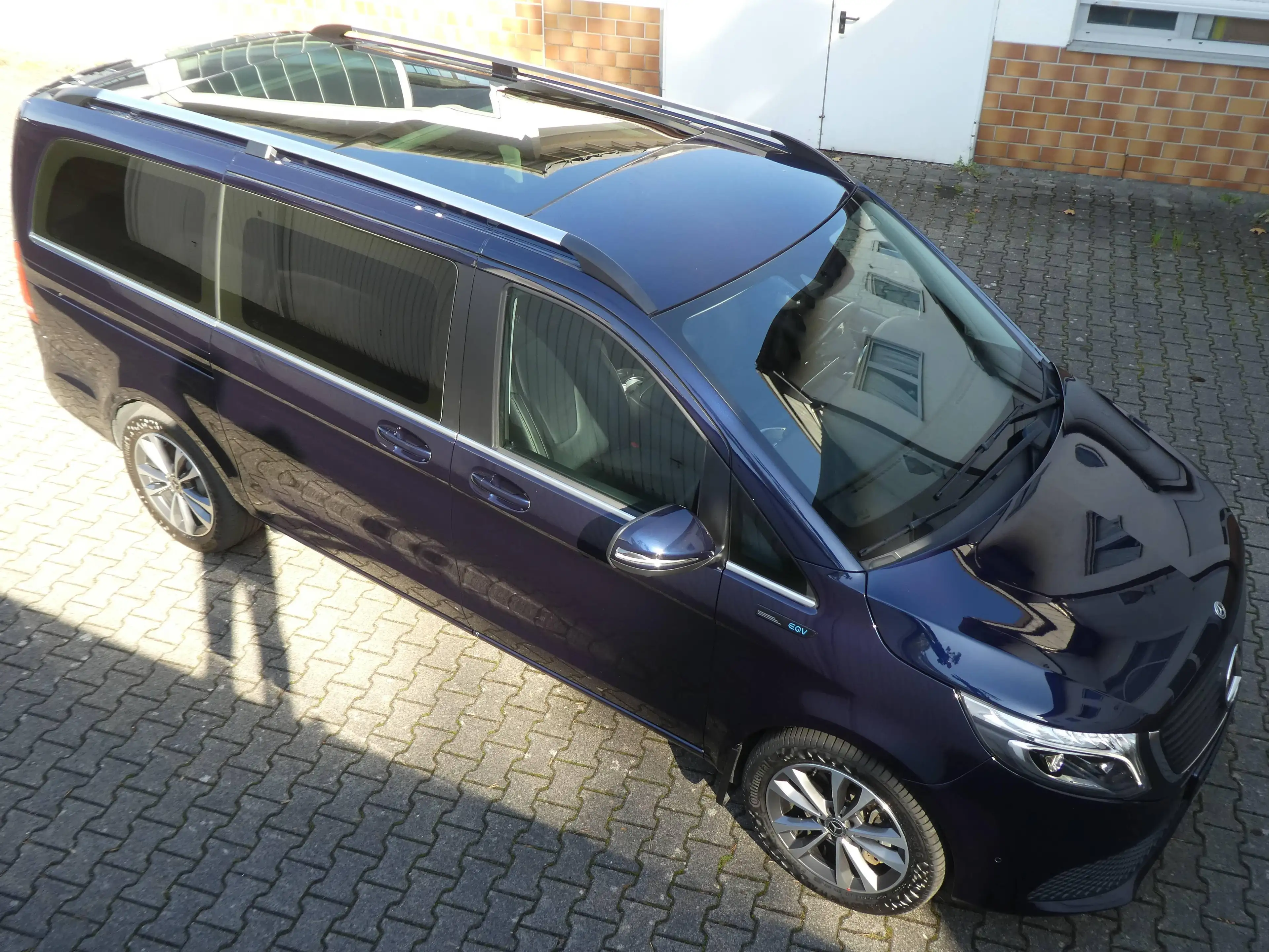 Mercedes-Benz EQV 300 Avantgarde Lang PANO+360+ILS+ACC+Garantie — photo 8