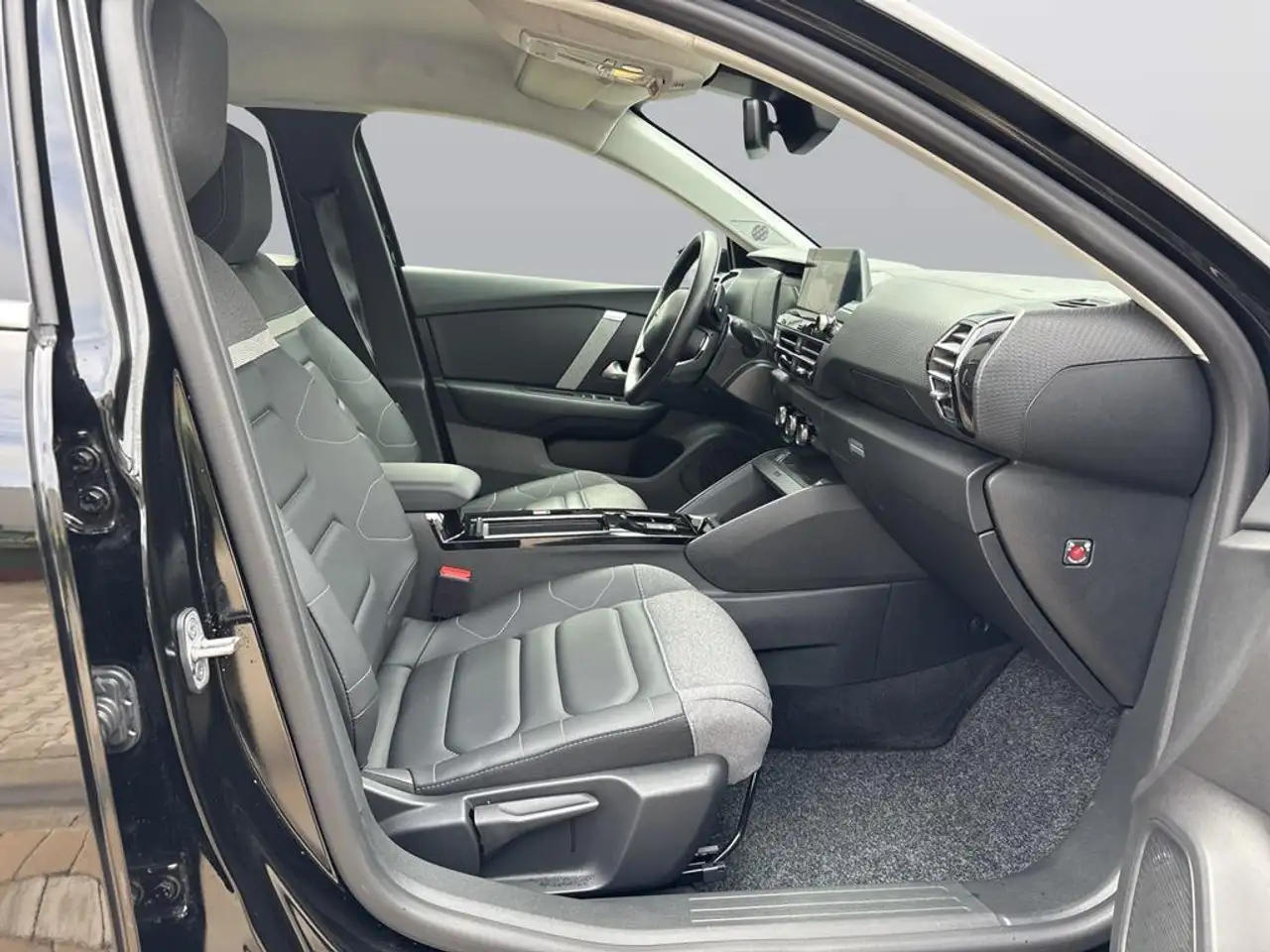 Citroen C4 1.2 PureTech 130 Max Stop&amp EAT, миниатюра 21